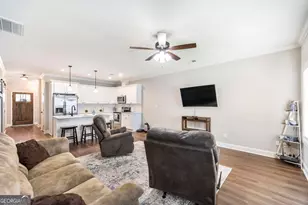 309 Charles Gray Blvd, Perry, GA 31069 - Photo 15