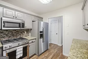 5 Riverside Dr, Sharpsburg, GA 30277 - Photo 17