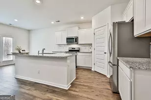 166 Woodbrook Trl, Newnan, GA 30265 - Photo 15