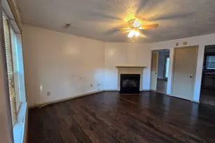 1685 Hunting Creek Dr SE, Conyers, GA 30013 - Photo 3