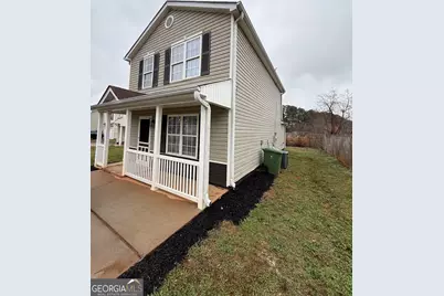 1607 Hallmark Hills Drive, Griffin, GA 30223 - Photo 3