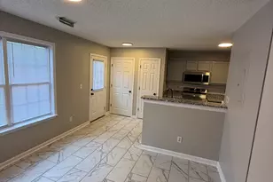 1607 Hallmark Hills Dr, Griffin, GA 30223 - Photo 11