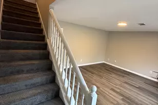 1607 Hallmark Hills Dr, Griffin, GA 30223 - Photo 9