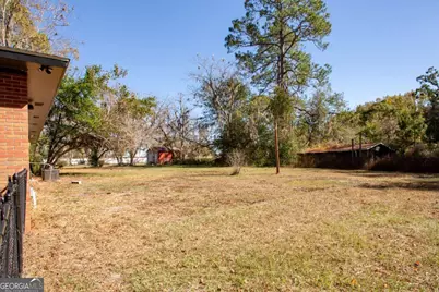 2885 Longwood Road, Waycross, GA 31503 - Photo 9