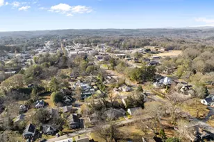 84 Park St, Toccoa, GA 30577 - Photo 31