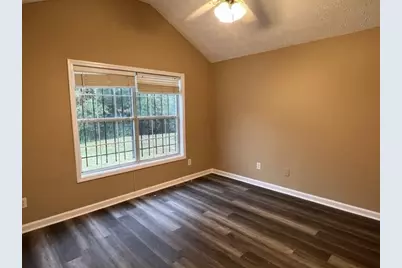 5200 Alexander Street, Union City, GA 30291 - Photo 17