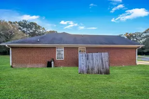 411 Oak Ln, Rincon, GA 31326 - Photo 5