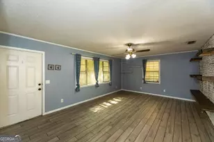 274 S Anita St, Waycross, GA 31503 - Photo 5