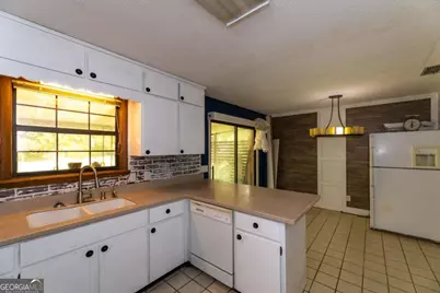 274 S Anita Street, Waycross, GA 31503 - Photo 11