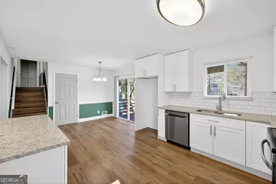 7336 Camelot Court, Riverdale, GA 30296 - Photo 7