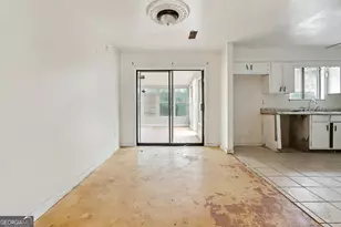 8865 Raven Dr, Jonesboro, GA 30238 - Photo 7