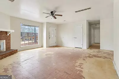 8865 Raven Drive, Jonesboro, GA 30238 - Photo 5