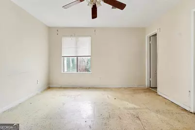 8865 Raven Drive, Jonesboro, GA 30238 - Photo 15