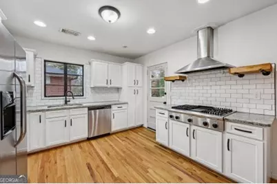 2562 Farley Street, East Point, GA 30344 - Photo 9