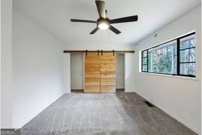 2562 Farley Street, East Point, GA 30344 - Photo 15