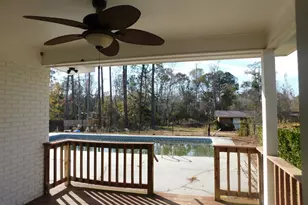 430 Preston St, Metter, GA 30439 - Photo 7