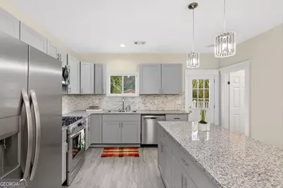 227 Glass Street, Savannah, GA 31415 - Photo 13