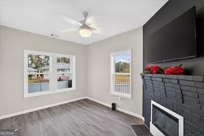 227 Glass Street, Savannah, GA 31415 - Photo 5