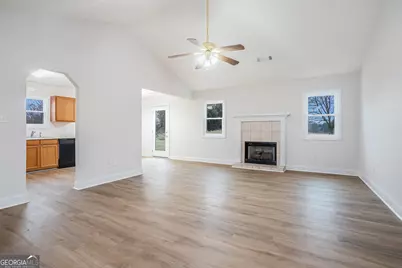 917 Justin Drive, Winder, GA 30680 - Photo 3