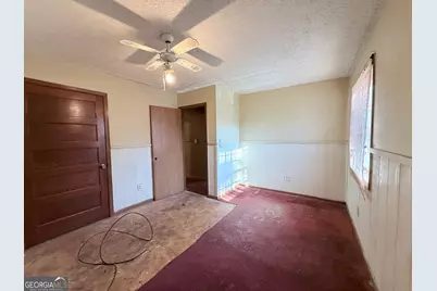 7118 Pineneedle Drive SW, Covington, GA 30014 - Photo 11