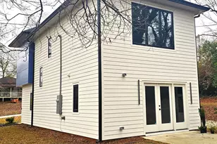 233 E Tinsley St, Griffin, GA 30223 - Photo 31