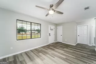 565 Killingsworth Rd, Jesup, GA 31545 - Photo 3