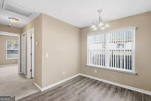 929 Pineland Ave, Hinesville, GA 31313 - Photo 9