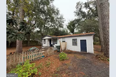 316 Edgewater Road, Savannah, GA 31406 - Photo 1