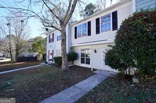 5702 Wells Cir, Stone Mountain, GA 30087 - Photo 29