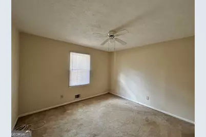 1366 Zebulon Road, Griffin, GA 30224 - Photo 7