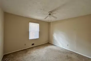 1366 Zebulon Rd, Griffin, GA 30224 - Photo 7