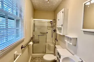 1366 Zebulon Rd, Griffin, GA 30224 - Photo 9