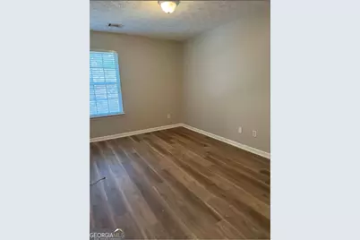 5548 Pineridge Court, Forest Park, GA 30297 - Photo 7