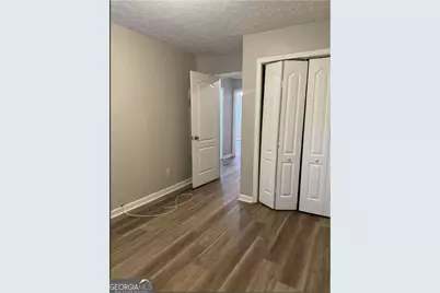 5548 Pineridge Court, Forest Park, GA 30297 - Photo 5