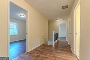 2067 Tanglewood Dr, Snellville, GA 30078 - Photo 17