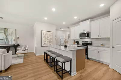 9468 Briarwood Lane, Jonesboro, GA 30238 - Photo 7