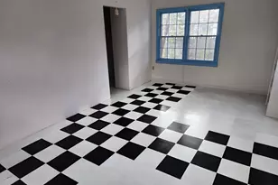 210 Penn Ave, Dublin, GA 31021 - Photo 9