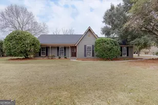 102 Sleepy Ln, Warner Robins, GA 31088 - Photo 1