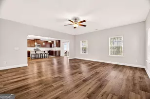 125 Cockle Shell Rd, Savannah, GA 31419 - Photo 11