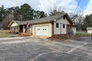 1752 Athens Hwy, Elberton, GA 30635 - Photo 3