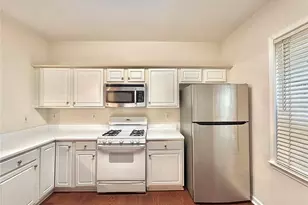 4001 Howell Park Rd, Duluth, GA 30096 - Photo 7