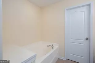 1545 Reel Lake Dr SW, Atlanta, GA 30331 - Photo 25