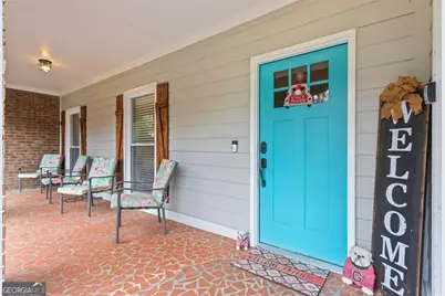 505 Wyncourtney Drive NE, Sandy Springs, GA 30328 - Photo 5