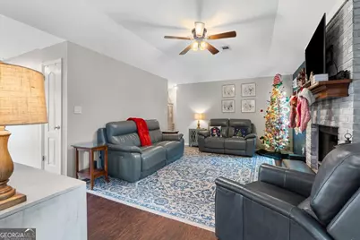 102 Westfield Drive, Warner Robins, GA 31093 - Photo 9