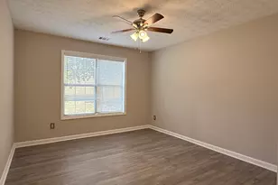 3011 Maple Cove Ct, Loganville, GA 30052 - Photo 17