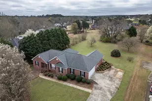 1245 Bent Creek Dr, McDonough, GA 30252 - Photo 3