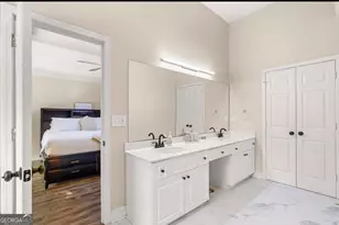 206 Arthur Dr, McDonough, GA 30252 - Photo 9