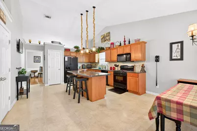 1656 Dunton Green Way, Lawrenceville, GA 30043 - Photo 17