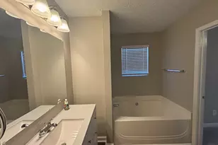 7455 Royal Ct, Riverdale, GA 30296 - Photo 11