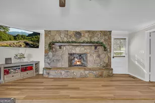 975 Diamond Hill Neese Rd, Colbert, GA 30628 - Photo 9